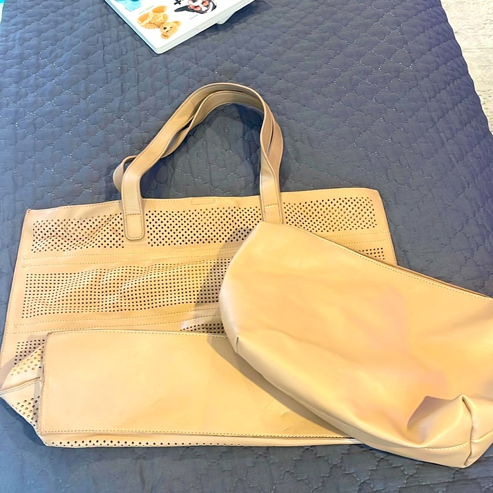 Anthropologie Tote & Pouch